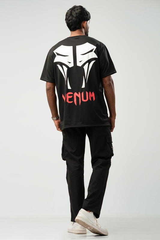 VENUM Oversized Crew Neck T-Shirt